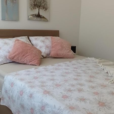 Leona Apartment-Perfect For Four Split Kültér fotó