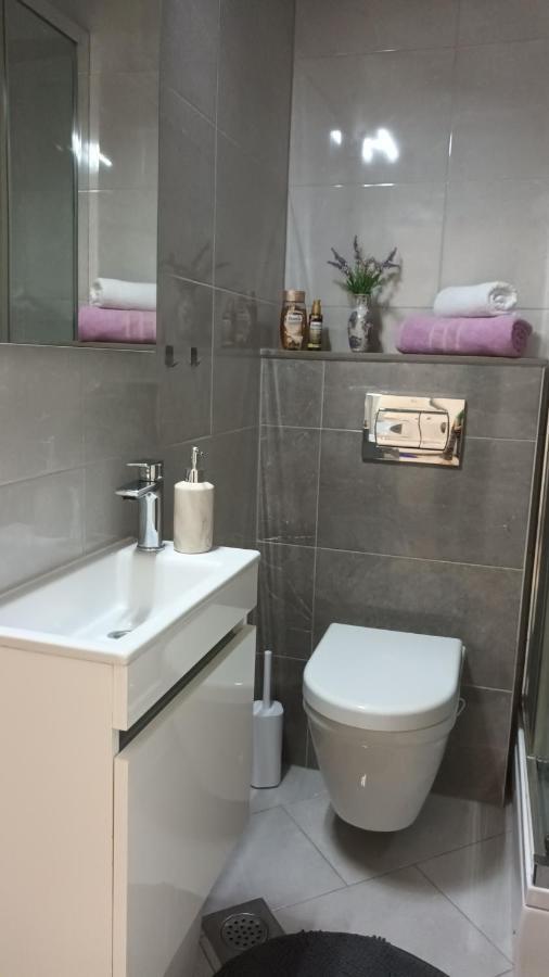 Leona Apartment-Perfect For Four Split Kültér fotó