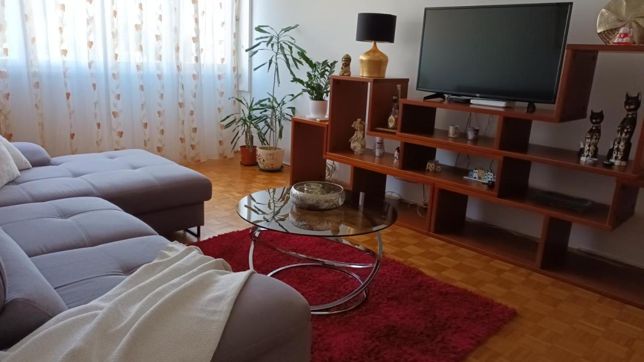 Leona Apartment-Perfect For Four Split Kültér fotó