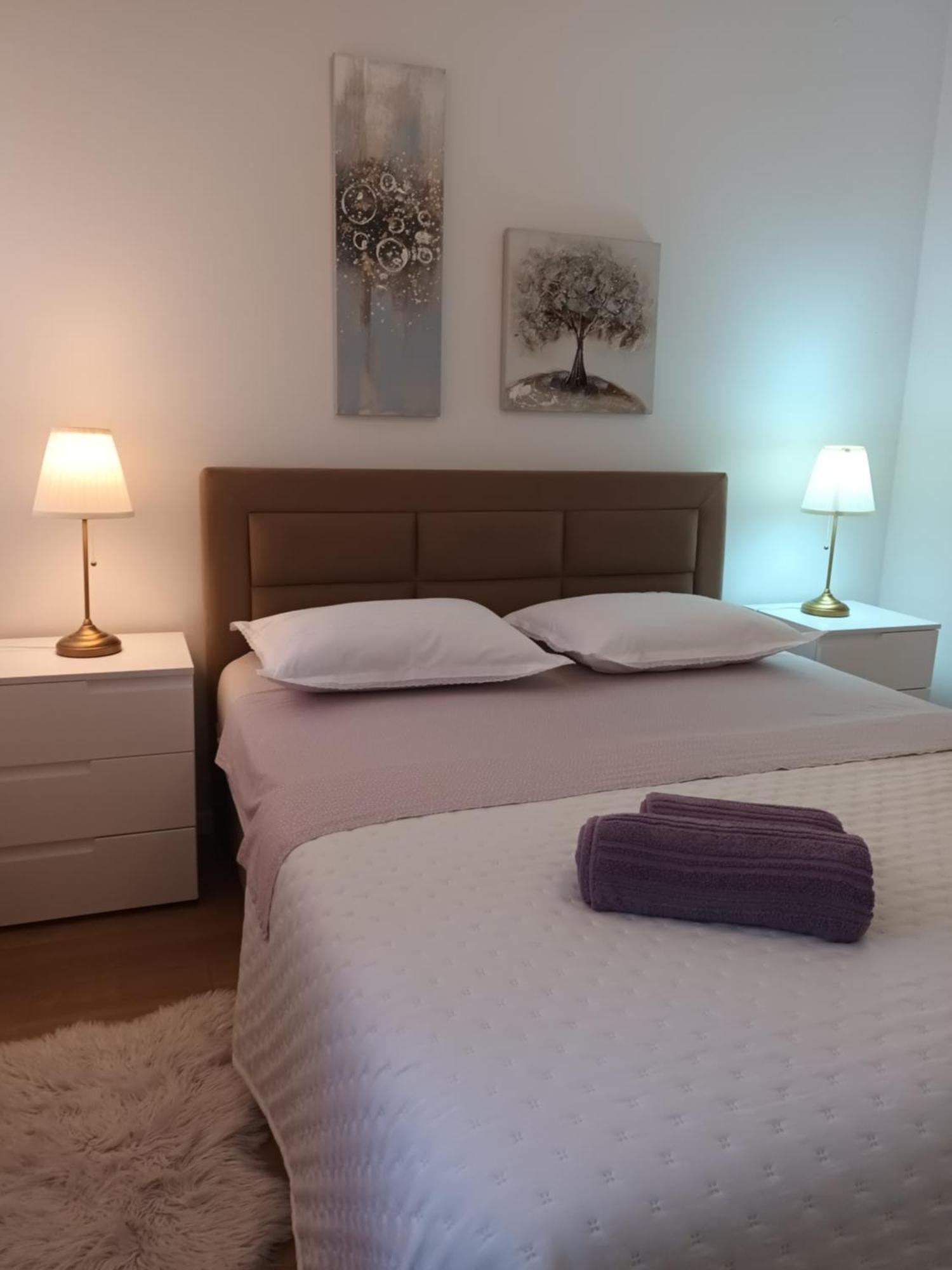 Leona Apartment-Perfect For Four Split Kültér fotó